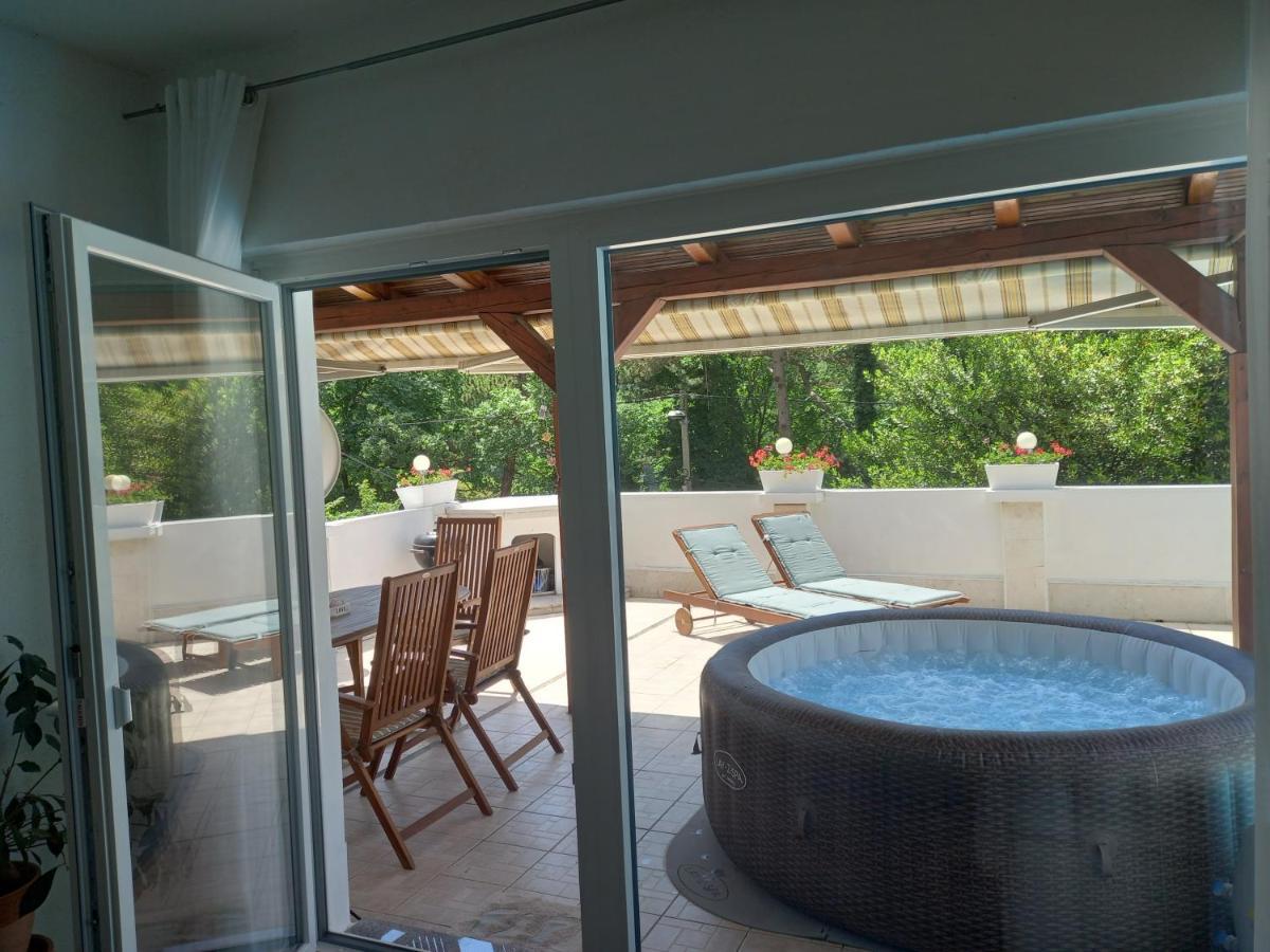 Vila Brig 108 - Private Swimming Pool And Jacuzzi Ριέκα Εξωτερικό φωτογραφία
